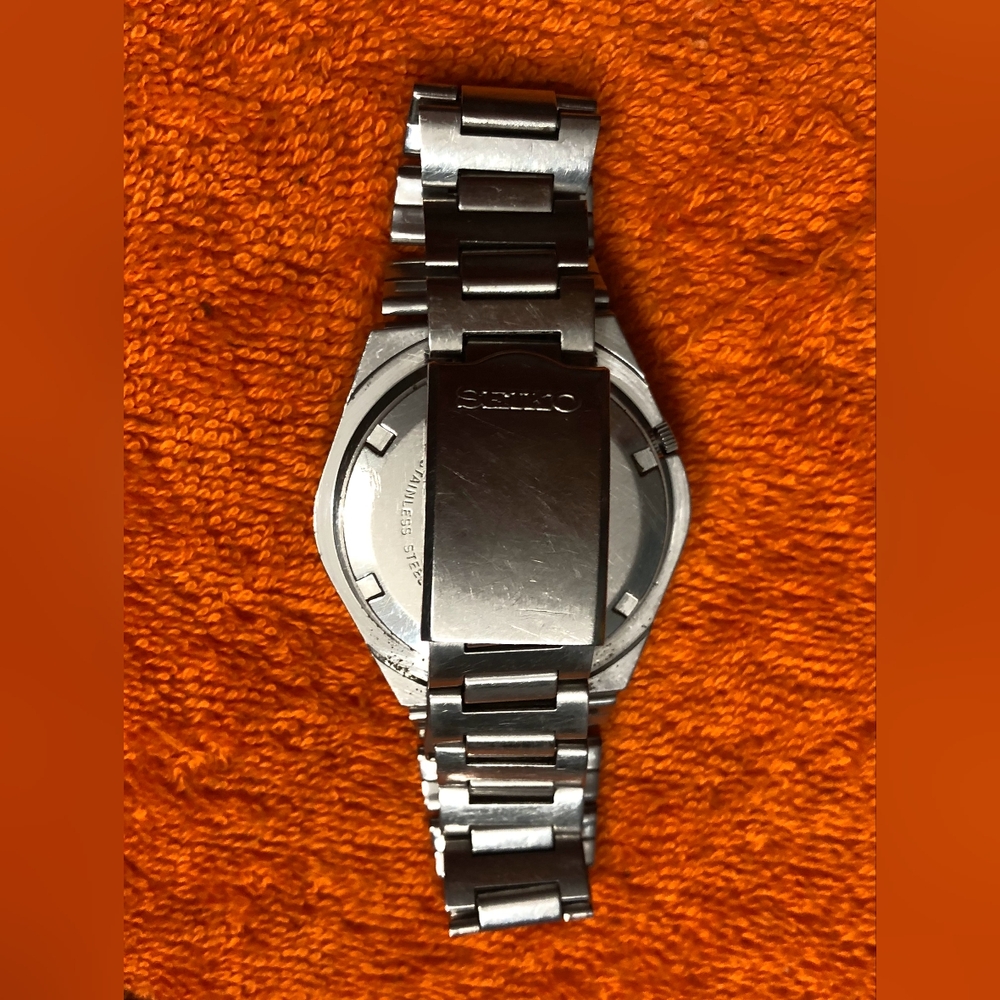 Rare Seiko VINTAGE MEN'S SEIKO WATCH, 17JEWEL 7009 8070 Blue dial day date - Picture 5 of 13